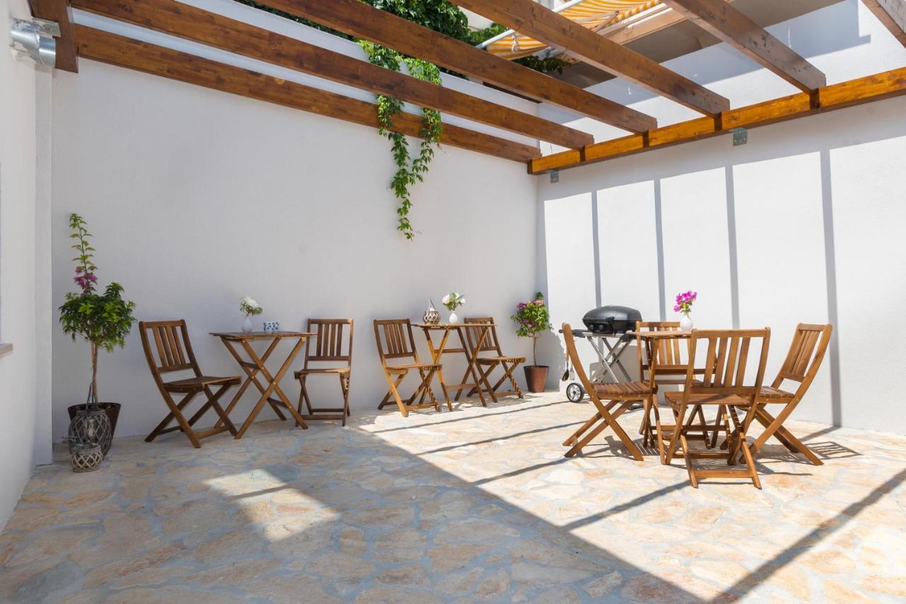 Luxury Apartments Azalea Primošten المظهر الخارجي الصورة
