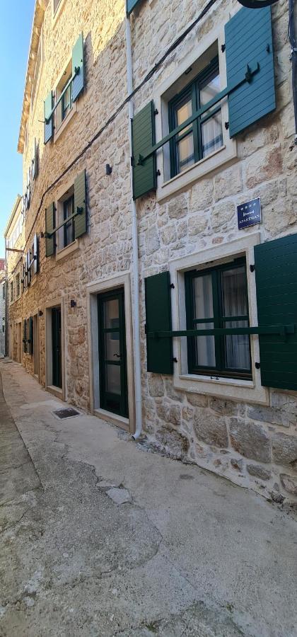 Luxury Apartments Azalea Primošten المظهر الخارجي الصورة